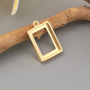 10 x 14 mm Rektangulär Hängefattning Förgylld Öppen Bezelram Minimalistisk Hänge Blank Komponent