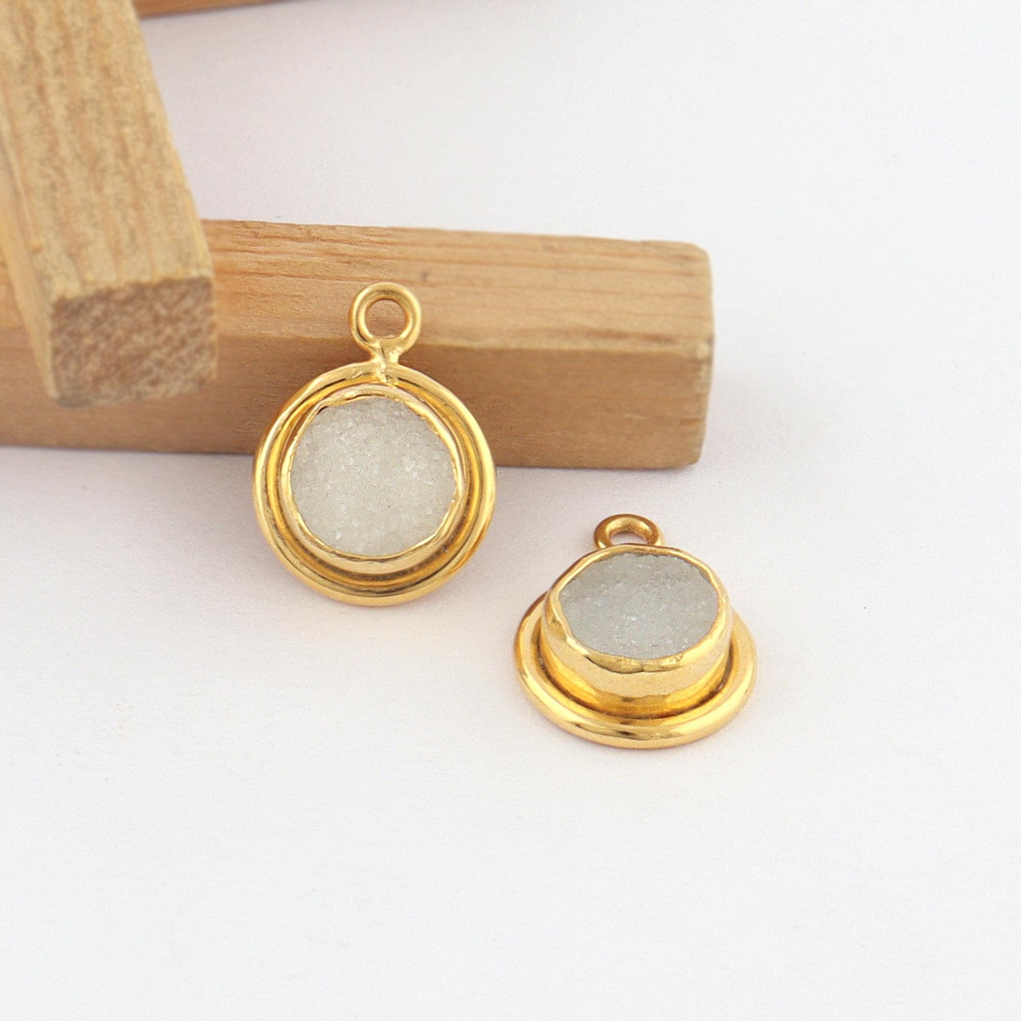 Natural White Sugar Agate Druzy Round Earring Connectors : 18k Gold Plated Brass