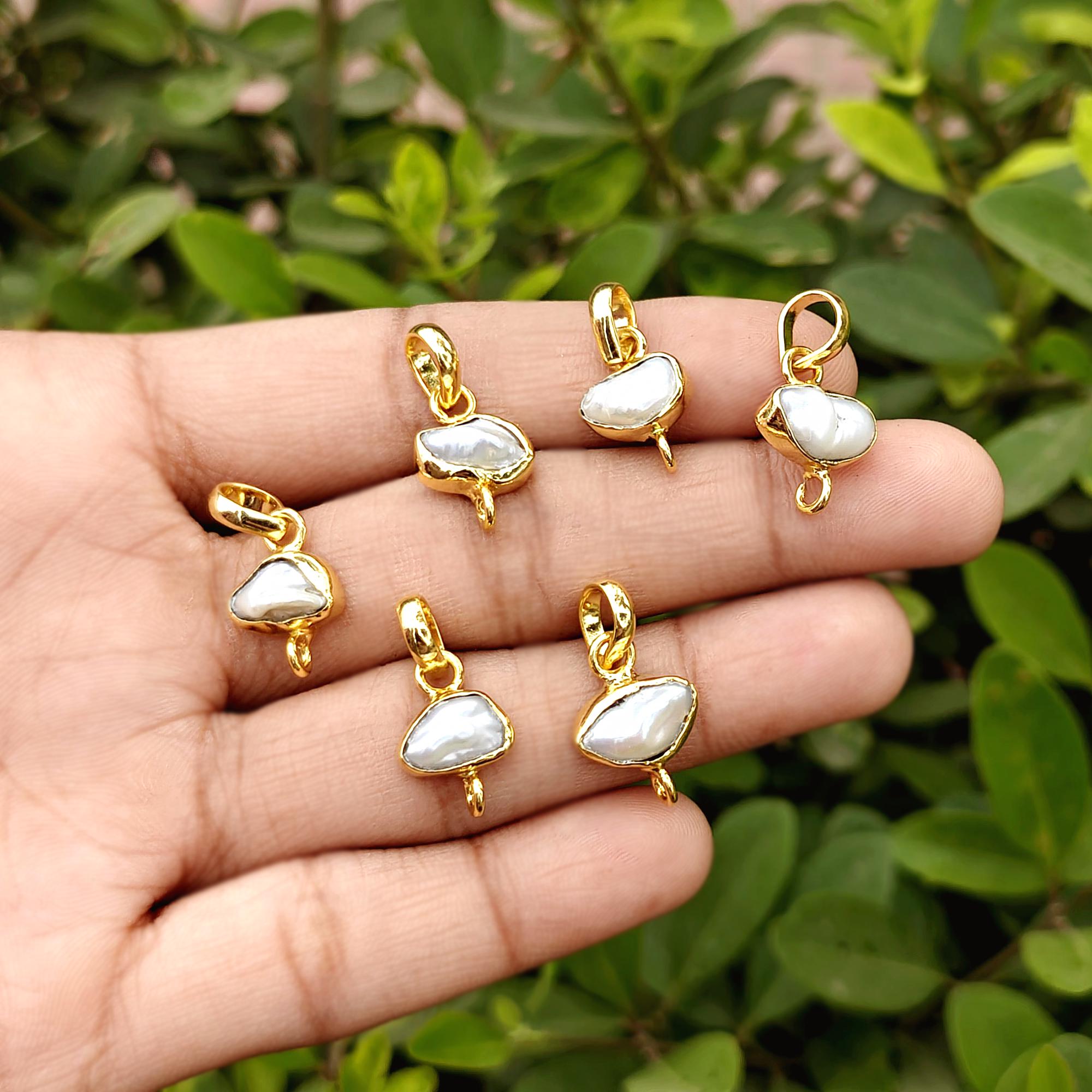 Natural Freshwater Pearl Pendant Connector Gold Plated Fancy Charms for Jewelry Crafting