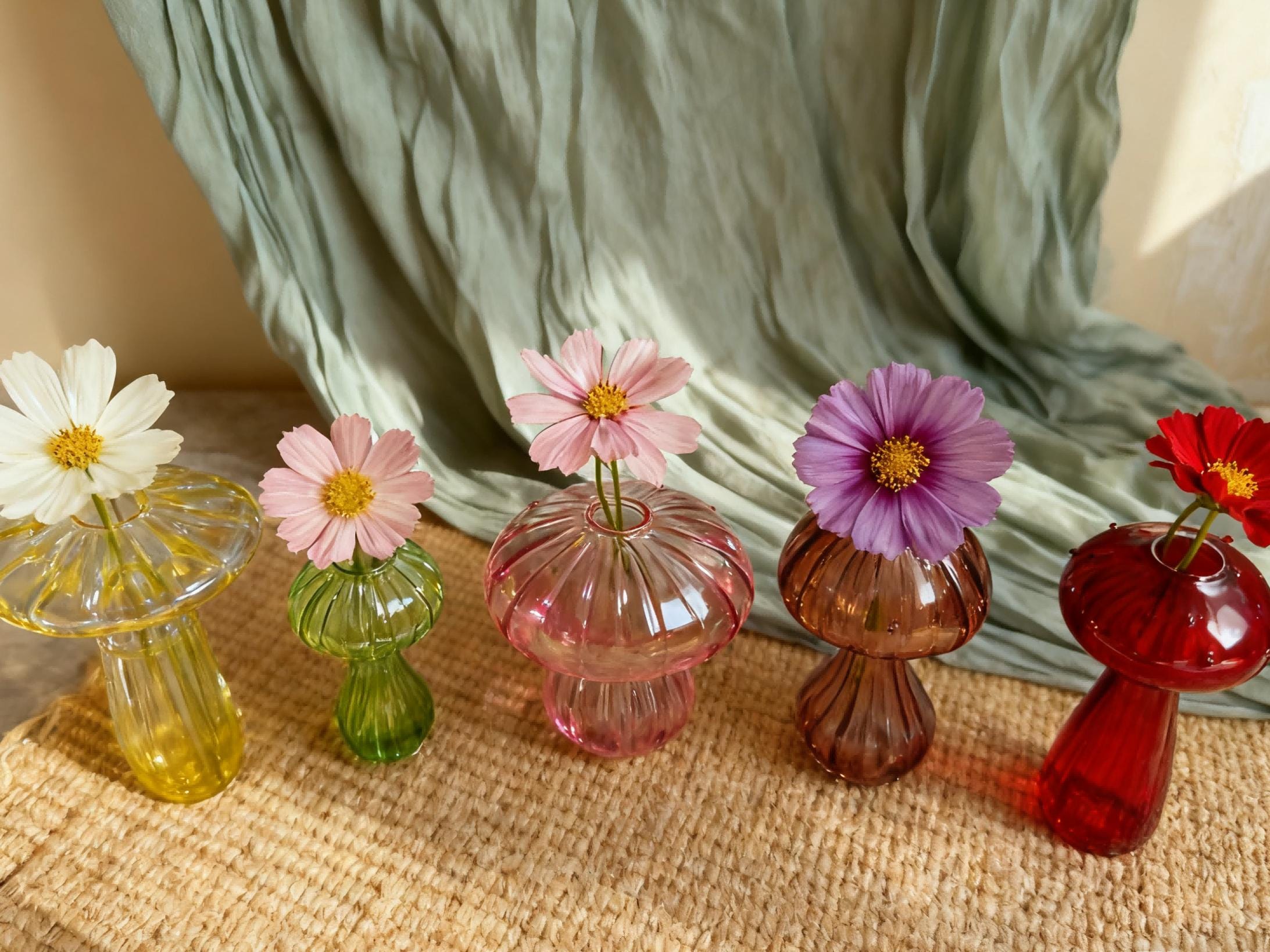 琥珀色のガラスの花瓶 - Etsy 日本