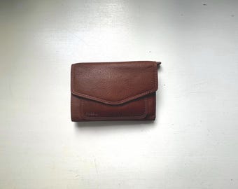 Vintage 00s 'Fossil' Redwood Brown Leather Trifold Wallet
