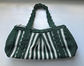 Vintage 90s Large Emerald Green and Cream Crocheted Shoulder Bag