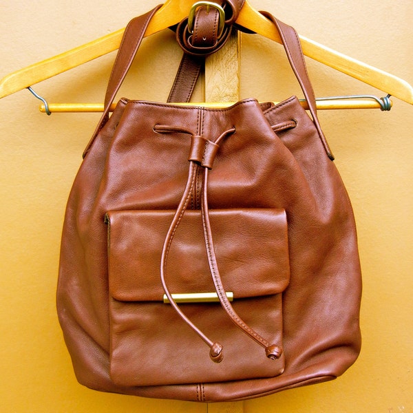 Vintage 80s Brown 'Nine West' Leather Bucket Bag