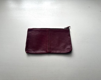 Vintage 70s Burgundy Leather Zippered Pouch