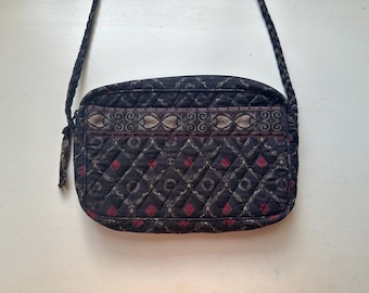 Vintage 90s 'Vera Bradley' RETIRED Black Red and Beige Laurel Print Crossbody Bag