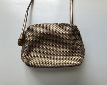 Vintage 70s 'Tandem' Gold Woven Faux Leather Crossbody Bag