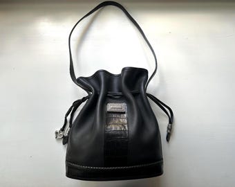 Vintage 90s 'Brighton' Black Leather Drawstring Bucket Shoulder Bag