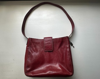 Vintage 90s 'Fossil' Oxblood Red Leather Shoulder Bag