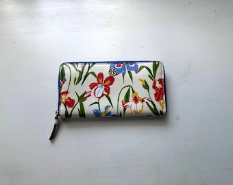 Vintage 00s 'Tory Burch' Cream Painted Floral Iris Zip Continental Wallet