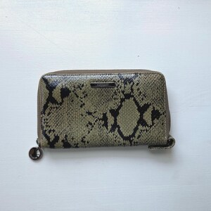 Cartera vintage de piel de serpiente sintética con cremallera "Easy Spirit" de los años 80