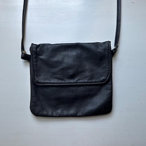Vintage 70s &#39;Victoria Leather Co&#39; Espresso Blackish Brown Leather Crossbody Bag
