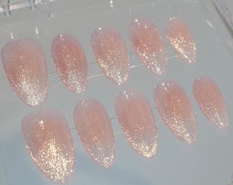 Sparkling cat-eye French pink almond nails, reusable press-on nails