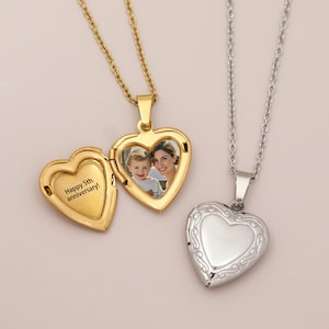 Custom Silver Heart Locket Necklace with Photo, Vintage Locket Necklace, Sibling, Best Friend, Personalized gift for her, mom gift