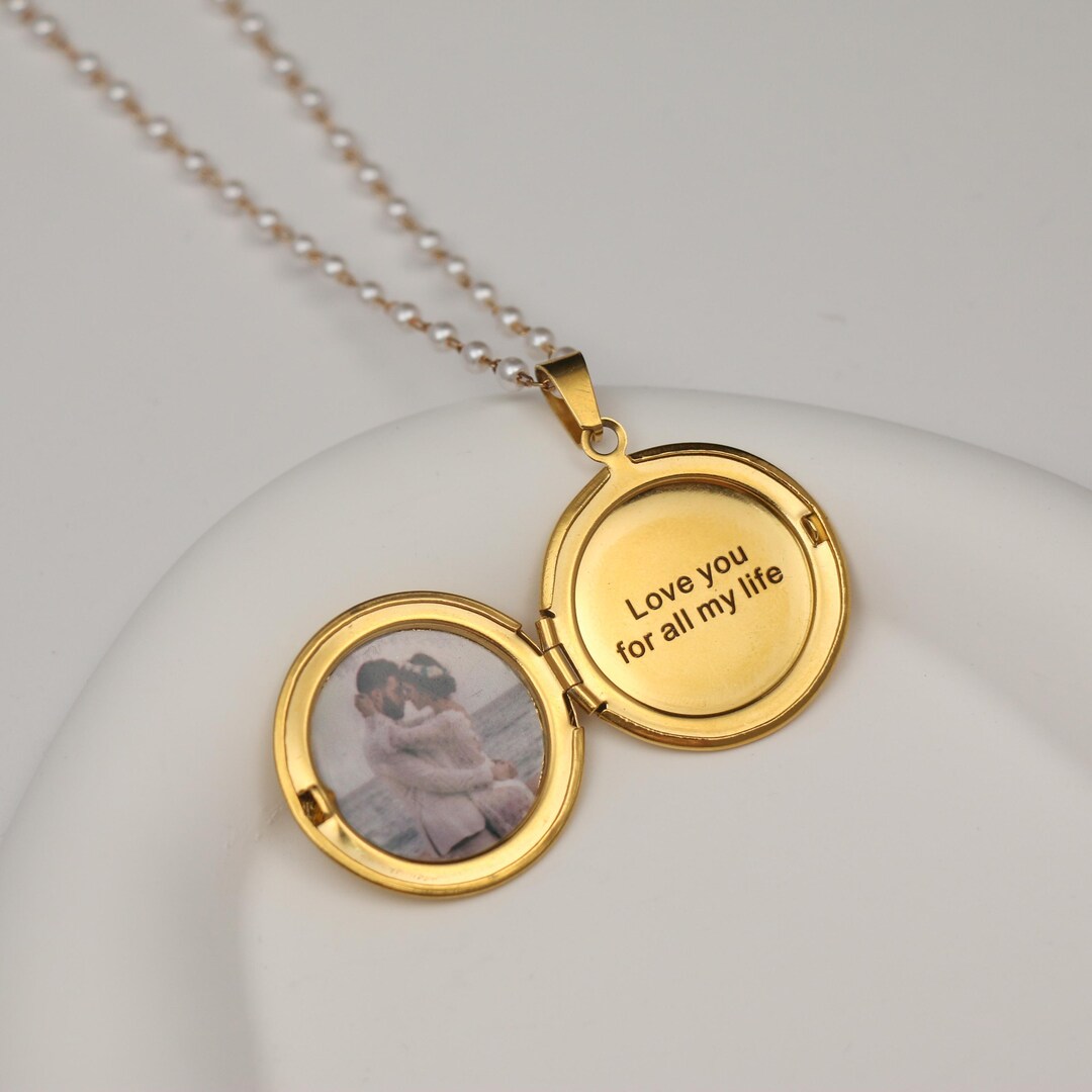 18K Gold Vintage Photo Locket Necklace: Personalized Valentines Day ...