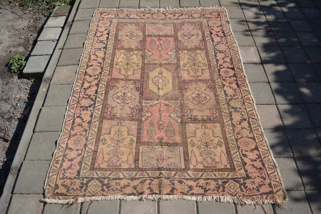 Very Old Red Vintage Turkish Burunguz Wool Rug: Antique Hand-knotted ...