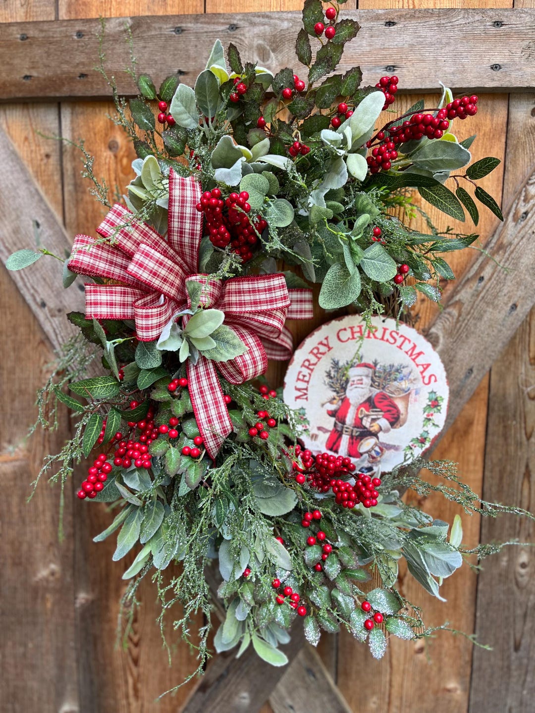 Rustic Holly Rustic Santa Christmas Wreath: Vintage Grapevine, Holly Berry ...