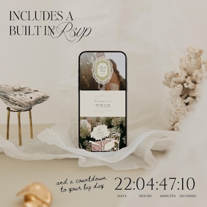 Puede incluir: Un tel&eacute;fono inteligente que muestra una invitaci&oacute;n de boda digital con una funci&oacute;n RSVP integrada y un temporizador de cuenta regresiva. La pantalla muestra un marco ovalado decorativo, detalles del evento e im&aacute;genes florales. El texto dice INCLUDES A BUILT IN Rsvp y a countdown to your big day 22:04:47:10.
