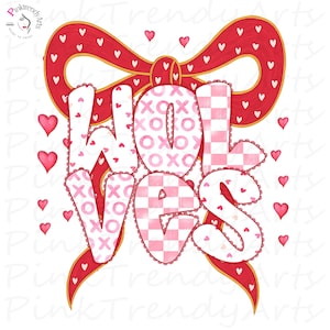 Könnte beinhalten: Ein Valentinstagsdesign mit dem Wort "LOVE" in einer verspielten Schriftart. Die Buchstaben sind mit Herzen, XOXO und einem Schachbrettmuster verziert. Eine große rote Schleife mit Herzakzenten umrahmt den Text, mit zusätzlichen Herzen.