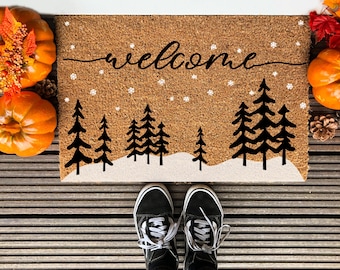 Winter & Fall Welcome Mat – Personalized Doormat – Winter Holiday Porch Decoration