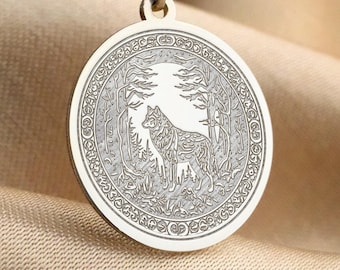 Collar con el espíritu del lobo, coraje y sabiduría (opciones de oro y plata)