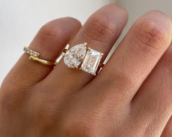 5 CT Yellow Gold Toi Et Moi Engagement Ring | Pear and Emerald Cut Moissanite | Vintage Two-Stone Ring | Unique Bridal Jewelry