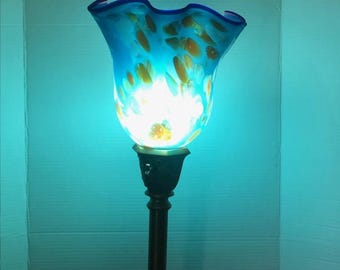Vintage rysk konstglas Azerbajdzjan räfflad lampskärm med accenter