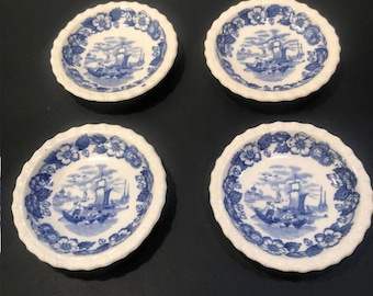 Set of 4 - Vintage Copeland Spode Blue Old Salem 3" Butter Plates Scalloped Edges England