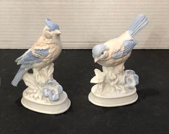 Lot of 2 - Vintage Inarco Porcelain Bluebirds Perched on Stump Branch Floral Base Japan