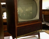 Striking Original Vintage RCA Victor Super Cherrywood Cabinet Swiveling Television Set