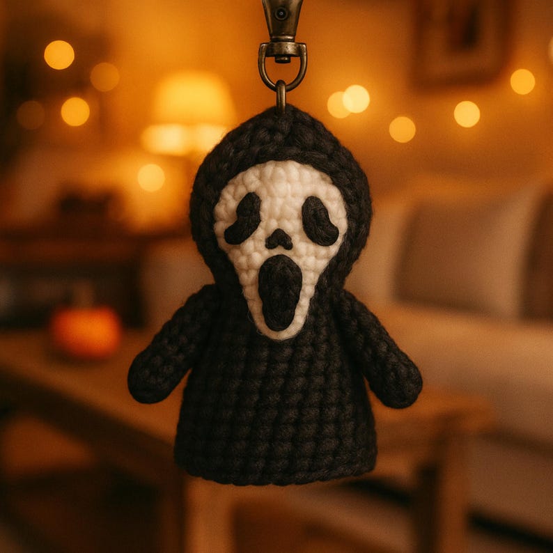 Macrame Ghost Keychains Ghost Keychain Crochet Pattern PDF | Amigurumi Halloween Tutorial - Etsy