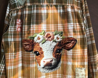 Upcycled bleached Flannel -XXL - Cow applique, vintage lace, Long sleeve, lace and applique
