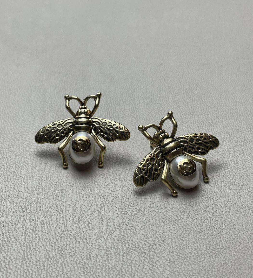 Gucci Logo Bee - Etsy