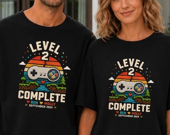 Personalisiertes Komfortfarben 2 Jahre Jubiläumsgeschenk, Retro Gamer Shirt für Ehemann und Ehefrau
