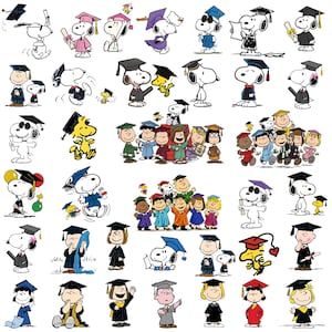 Puede incluir: Una colección de imágenes de Snoopy y los personajes de Peanuts con atuendos de graduación. Las imágenes muestran a Snoopy con birrete y toga, sosteniendo diplomas y globos. Otros personajes también aparecen con atuendos de graduación.