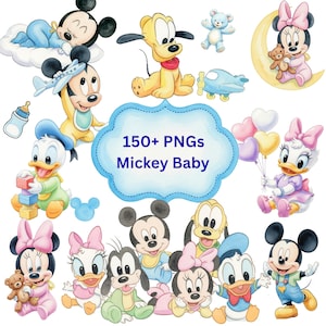 Può includere: Una collezione di PNG di personaggi Disney a tema baby. Topolino, Minnie, Paperino, Paperina, Pluto e Pippo sono raffigurati in varie pose, con colori pastello e accessori per bambini. L'immagine include il testo "150+ PNGs Mickey Baby".