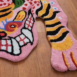 Pink Tibetan Tiger Rug, Hand Tufted Animal Rug, Maximalist Decor, Funky Area Rug for Bedroom, Boho Living Room Carpet, Custom Size image 7