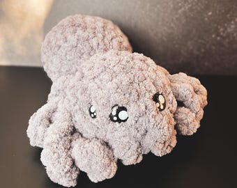 Peluche de araña de ganchillo: Animal de peluche kawaii hecho a mano