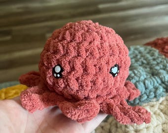 Pulpo de peluche a crochet hecho a mano: Amigurumi