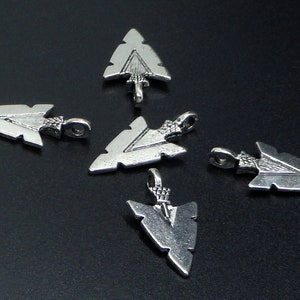 2pc - 32x17mm Tibet Tibetan Silver Metal Arrow Arrowhead Pendants