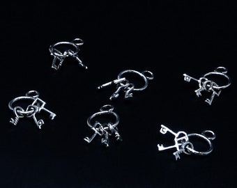 2pc - 26x9mm Tibet Tibetan Silver Metal Keychain With Skeleton Keys Pendants Charms Drops