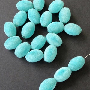 4pc - 19mm Light Turquoise Blue Plush Velvet Velour Oval Barrel Spacer Beads