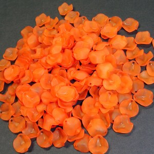 20pc - 16mm Frosted MATTE Tangerine Orange Flower Petal Accent Dangle Charm Pendant Beads