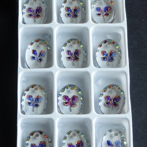 15mm Austrian Crystal HELIOTROPE Flowers Pendant Etched Oval Shape