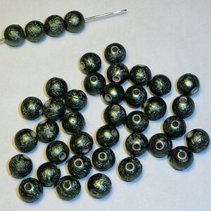 6pc - 10mm Textured FOILED Metallic Hunter Green Round Sphere STARDUST Style Spacer Beads