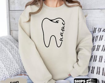 Custom Personalized Name Tooth Sweatshirt Crewneck Hoodie for Women Dentist Dental Clinic Staff Assistant Cute Tooth Oral Care Graphic Gift
