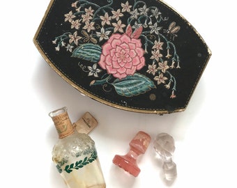 vintage Bottle Stoppers / vintage vanity collection / vintage perfume