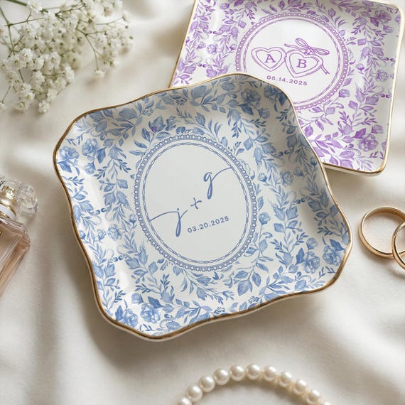 Personalized Toile De Jouy Ring Dish, Gift for Couple, Locked Jewelry Dish, Wedding Gift for Bride, Engagement Gift, First Anniversary