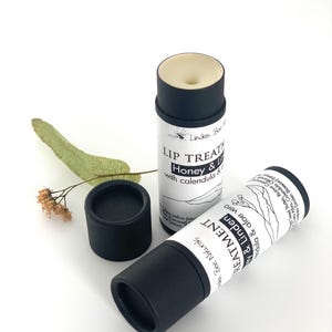 Hydrating lip balm treatment for dry cracked lips