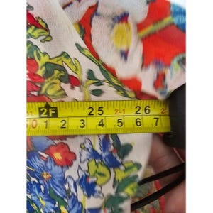 Fig&Flower Anthropologie Blusa campesina transparente con estampado floral estilo boho cottagecore Sin talla/etiqueta imagen 10