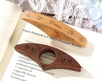 Personalized Wood Book Page Holder, Custom Thumb Page Holder, Wooden Page Spreader, Book Lover Gifts, Anniversary Birthday Gift for Her